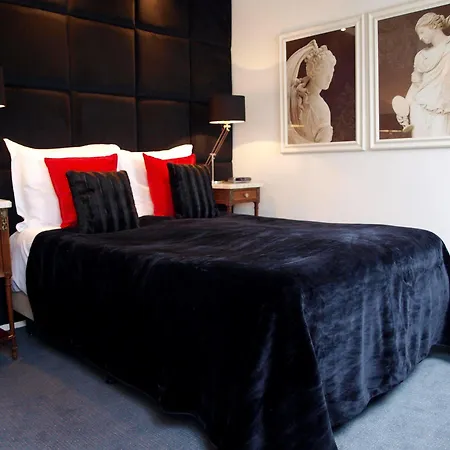 Hotel Landgoed, Jachtslot De Mookerheide 3*