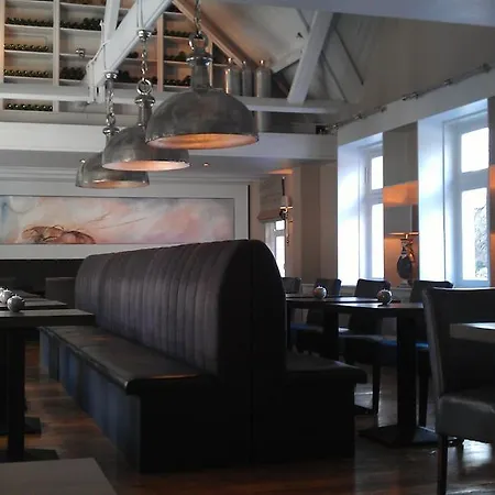 Hotel Landgoed, Jachtslot De Mookerheide 3*