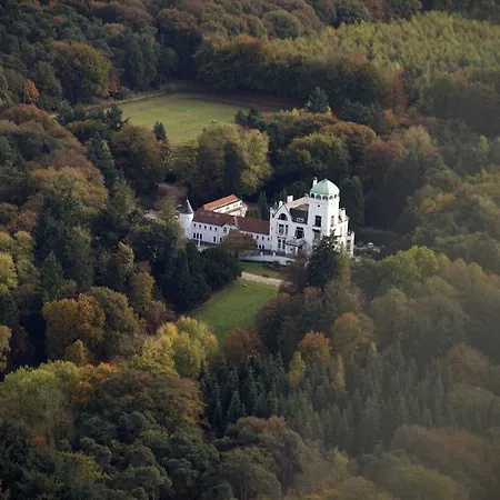 Hotel Landgoed, Jachtslot De Mookerheide 3*